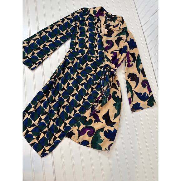 Donna Morgan Wrap Casual Mini Dress Long Sleeve Surplice Short Size 4 - Picture 2 of 7